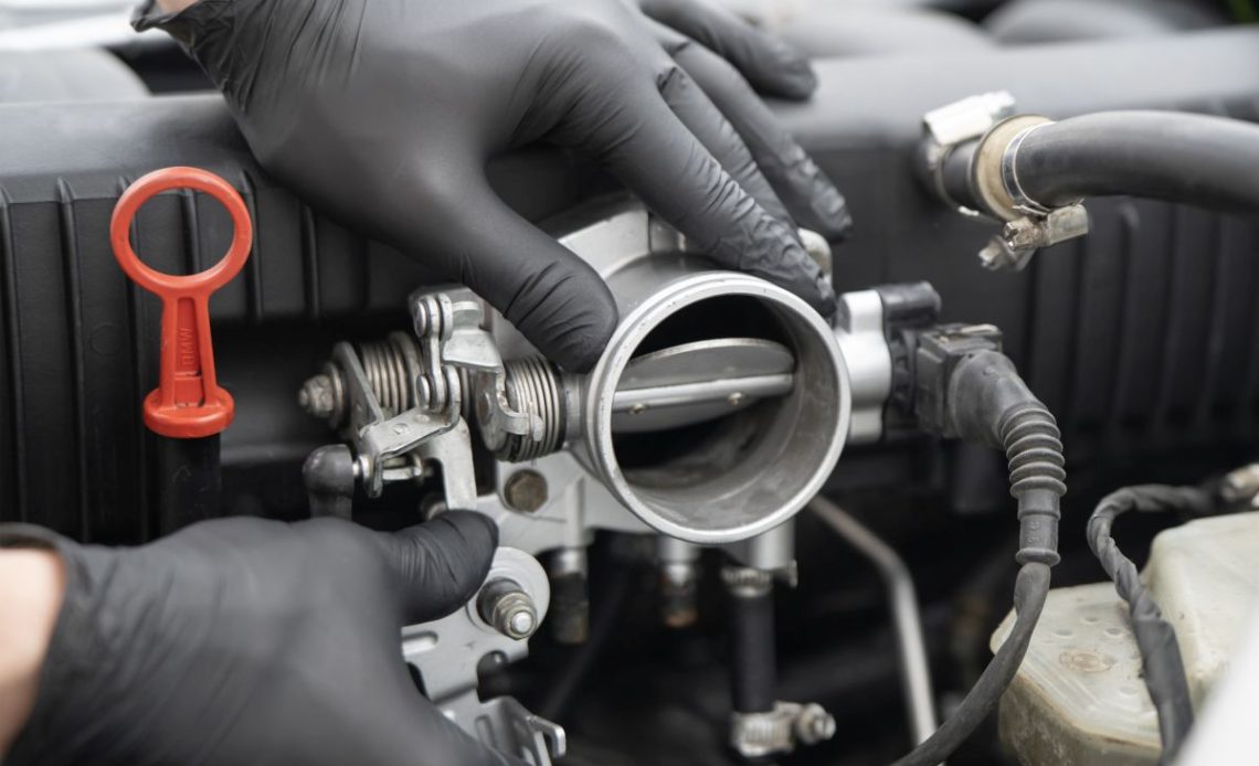 Czyszczenie przepustnicy