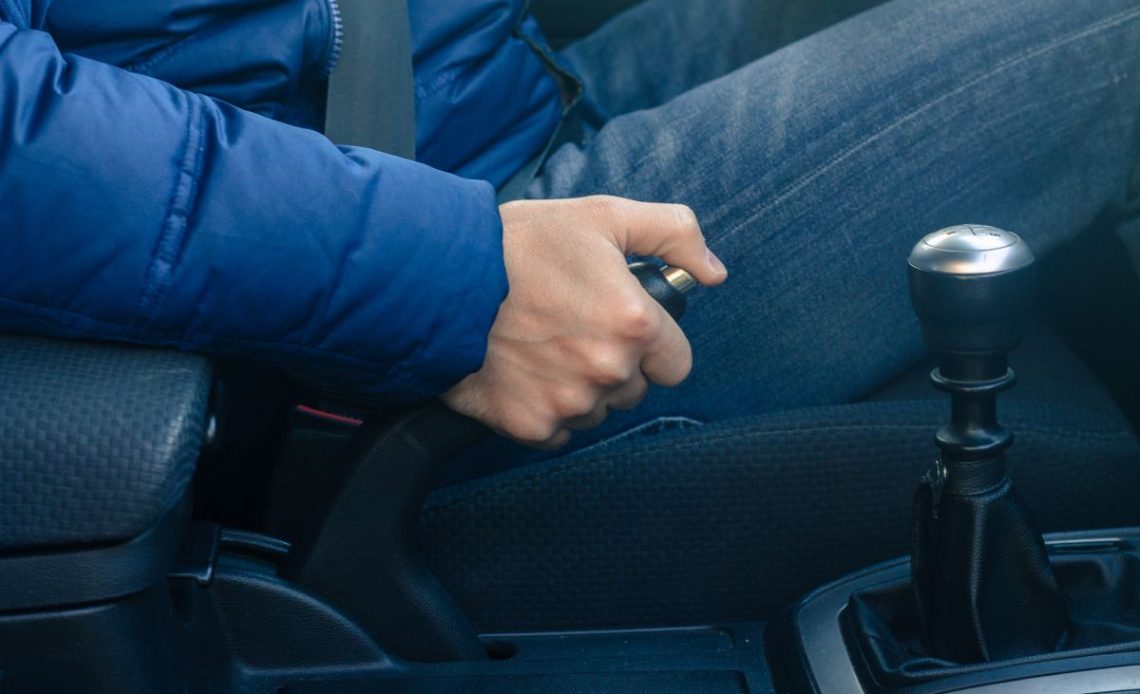 Hamulec ręczny nie trzyma